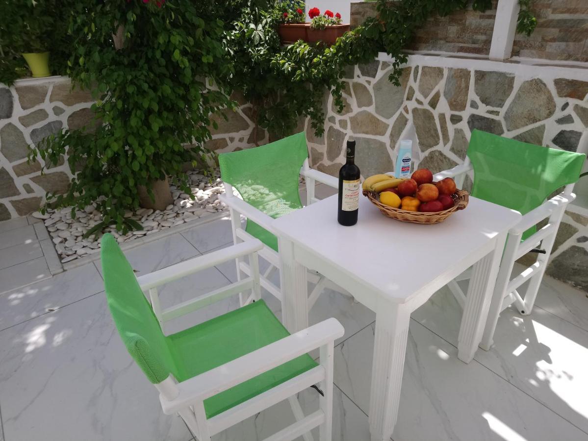 Nicolas Antiparos Town Екстериор снимка