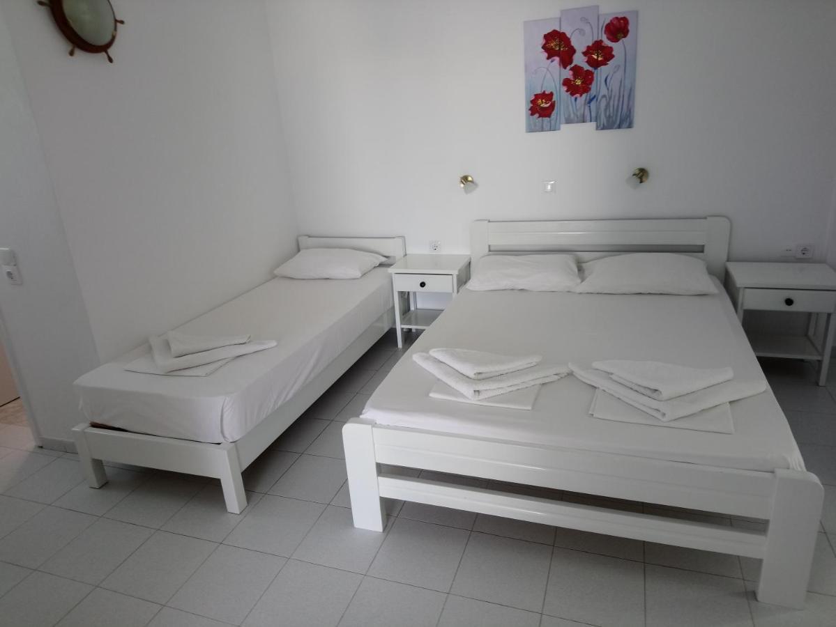 Nicolas Antiparos Town Екстериор снимка