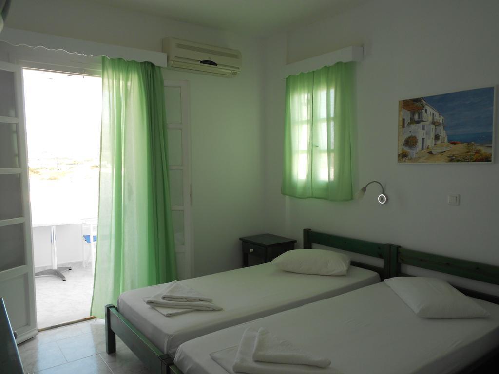 Nicolas Antiparos Town Екстериор снимка