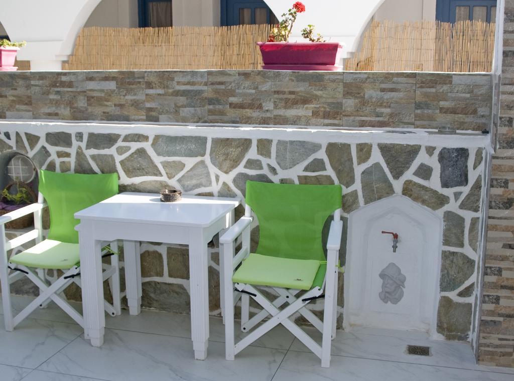 Nicolas Antiparos Town Екстериор снимка