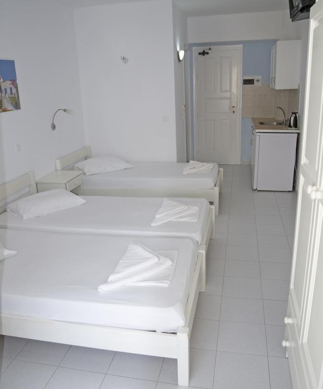 Nicolas Antiparos Town Екстериор снимка