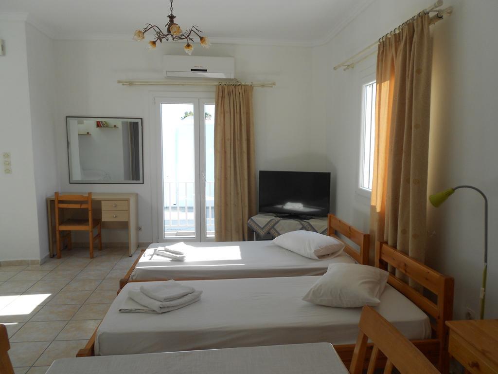 Nicolas Antiparos Town Екстериор снимка